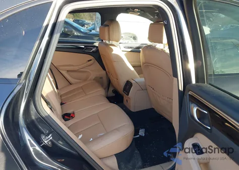 2019 Porsche Macan z USA, uszkodzony, nr VIN WP1AA2A57KLB04928